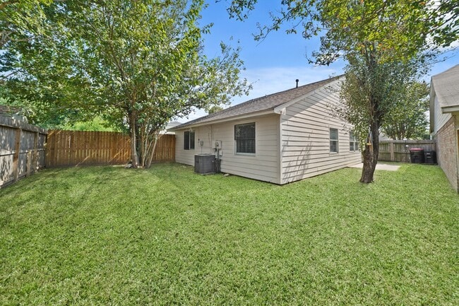 Building Photo - 7116 Haven Creek Dr
