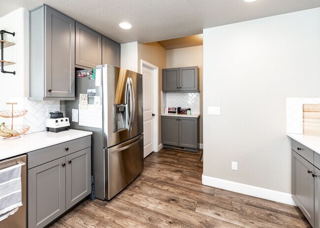 Building Photo - Beautiful, Spacious Home in Wolf Ranch in D20