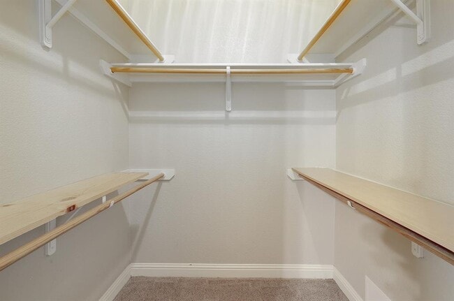 Building Photo - 4803 Pecan Springs Rd