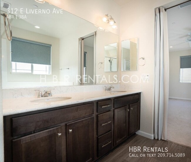 Building Photo - 312 E Liverno Ave