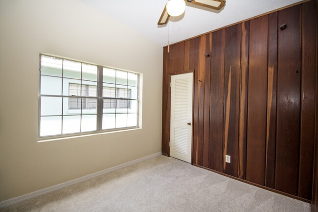 Building Photo - 2001 Pine Bluff Ave