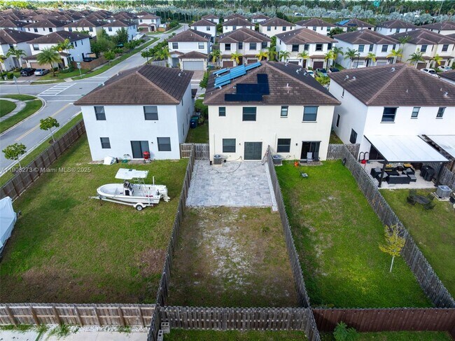 Building Photo - 24985 SW 107th Ct