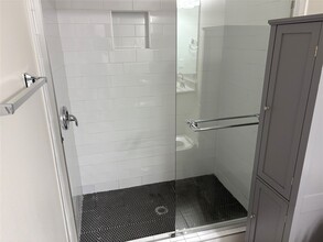 Building Photo - 9511 Bundy Ln