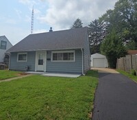 Building Photo - 1011 Blakley Dr
