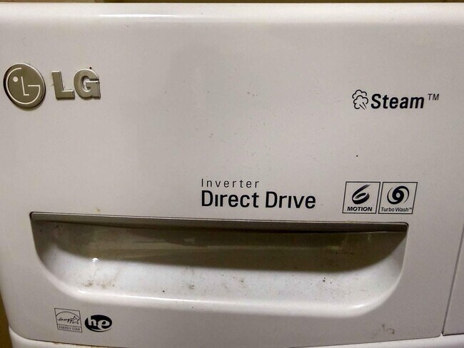 Building Photo - 3103 W Zachary Dr