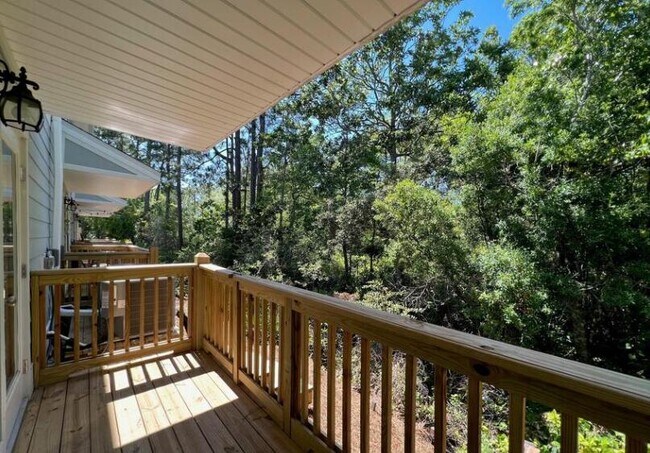 Building Photo - 44 Sandhill Pines Dr