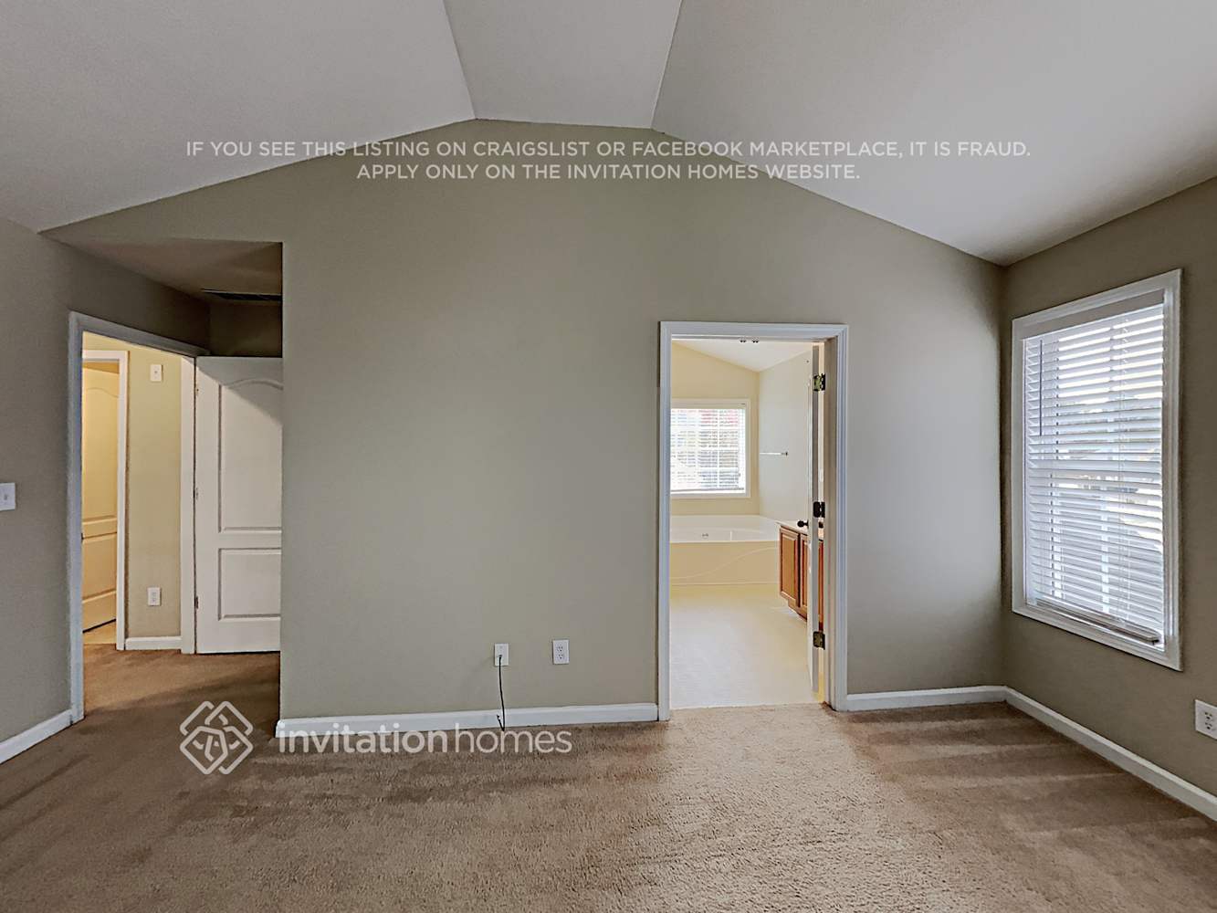 Building Photo - 6415 White Walnut Way