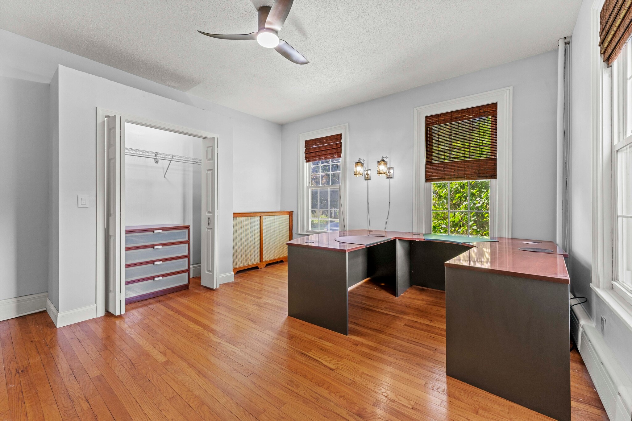 Building Photo - 210 Raymond Rd