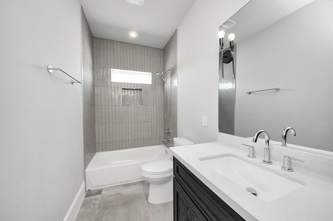 Building Photo - 6322 Milwee St