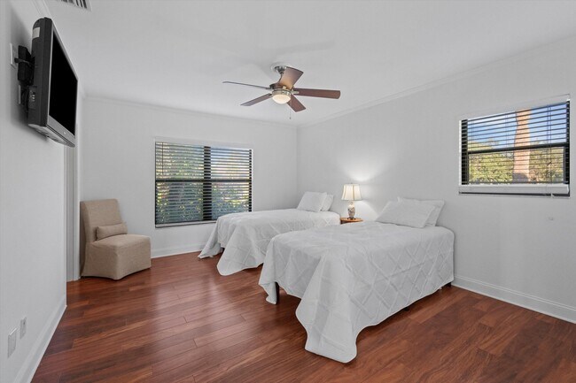 Building Photo - 13321 Polo Club Rd