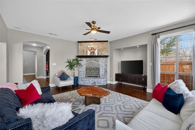 Building Photo - 301 Foxcroft Ln