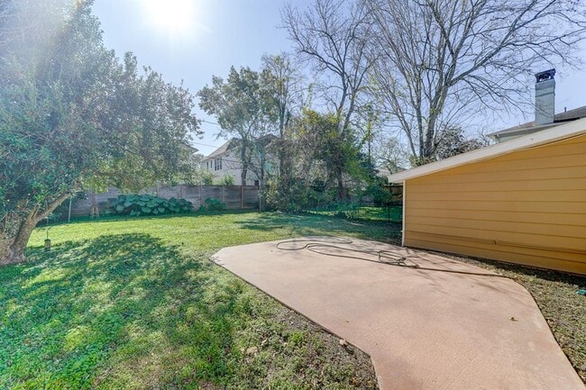 Building Photo - 4311 Ione St