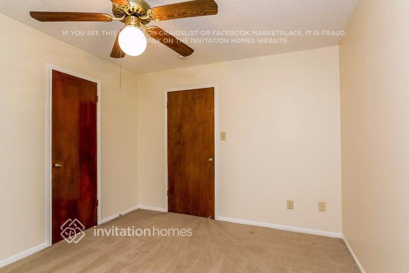 Building Photo - 18015 Tall Cypress Dr
