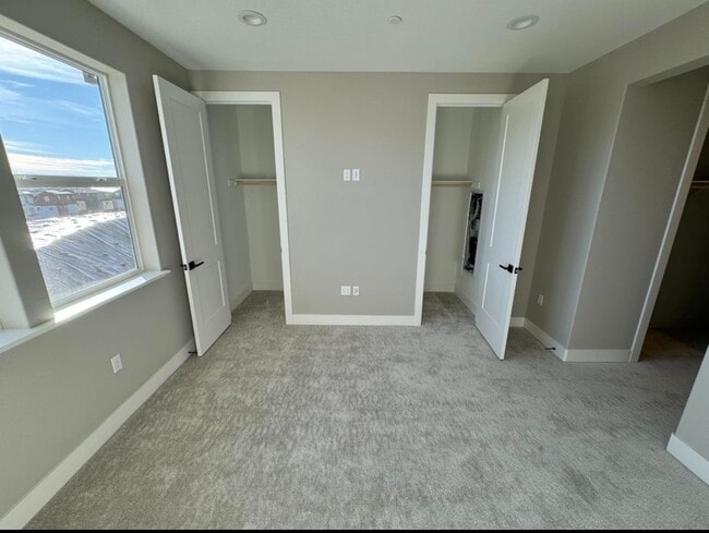 Primary Photo - 1416 Venice Ter