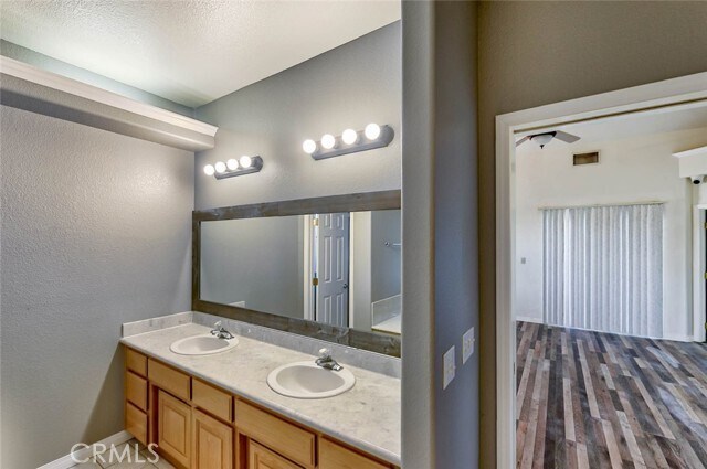 Building Photo - 40028 25th St W