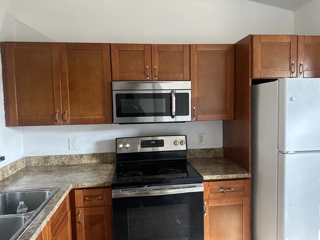 Building Photo - 2541 NW 56th Ave