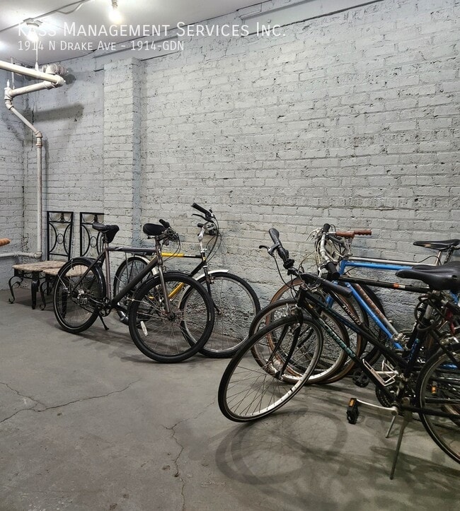 Building Photo - 1914 N Drake Ave