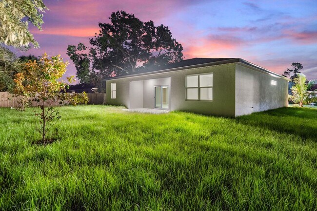 Building Photo - Deposit-Free! Modern, energy efficient hom...