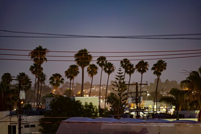 Building Photo - 1128 22nd St