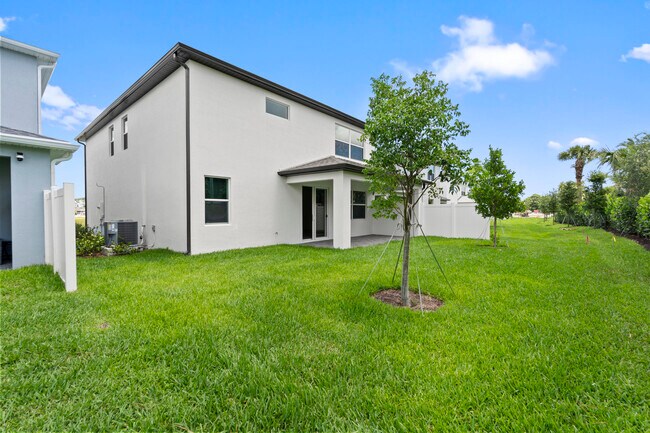 Building Photo - 7292 Lenora Ln