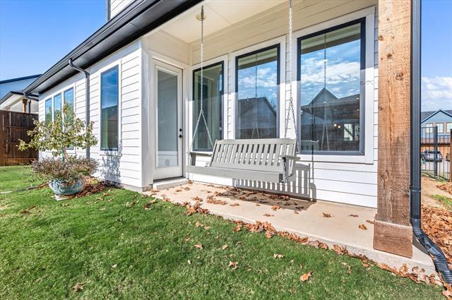 Building Photo - 449 Jones St