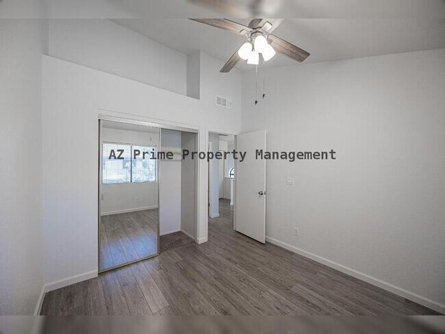 Building Photo - 7801 N 44th Dr
