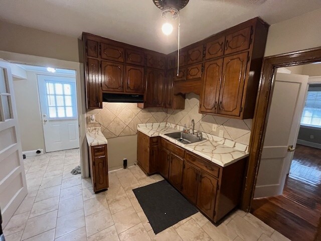 Building Photo - 520 Villa Esta Cir