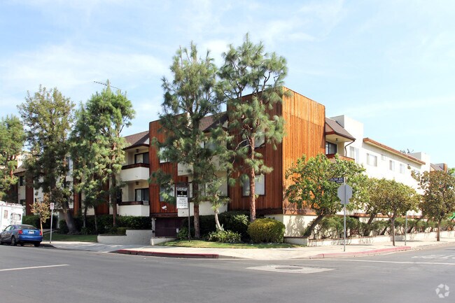 Primary Photo - Encino Glen