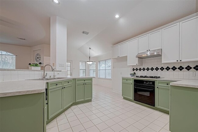 Building Photo - 3655 Heritage Colony Dr