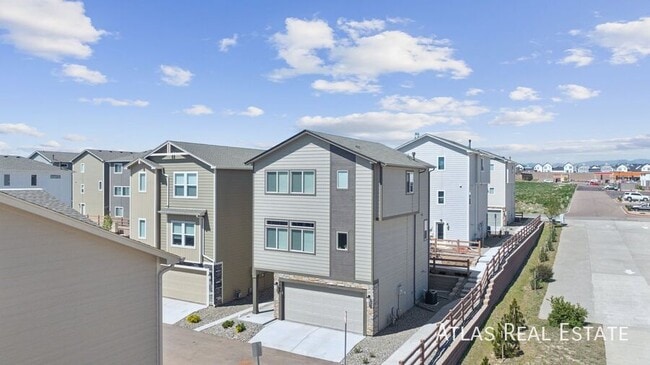 Building Photo - 7446 Marbled Wood Pt
