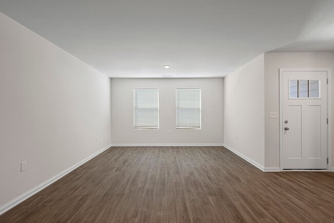 Building Photo - 3142 White Ash St