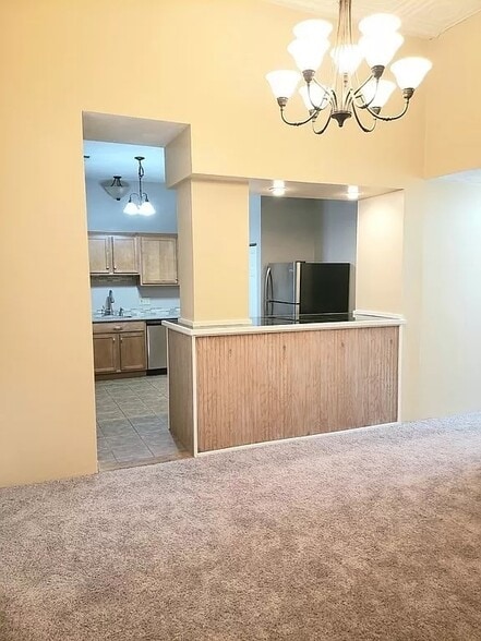 Building Photo - 31 Elizabeth St