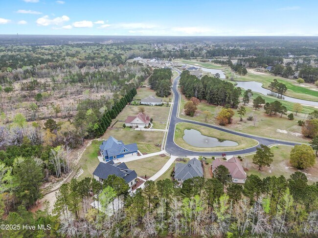 Building Photo - 9442 Old Salem Way