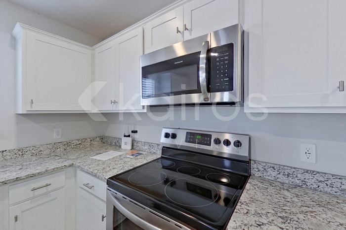 Building Photo - 109 Western Red Cedar Dr