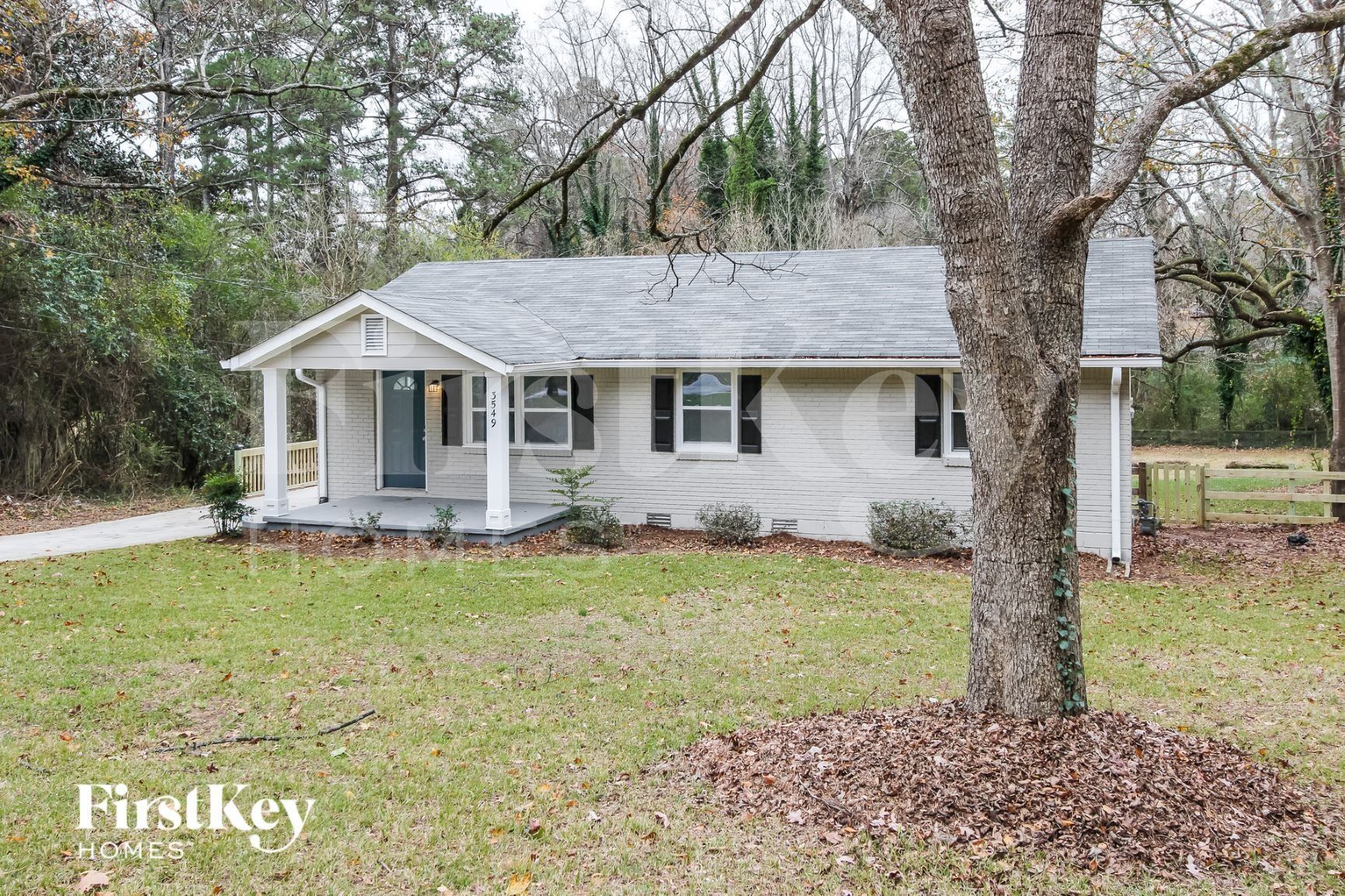 Building Photo - 3549 Tulip Dr