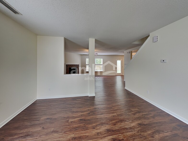 Building Photo - 3336 Spring Wind Ln