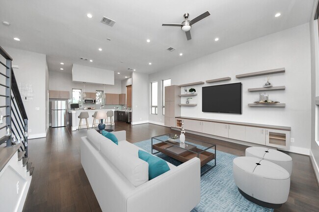 Building Photo - 3204 Sherman St