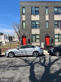 Building Photo - 2039 N College Ave