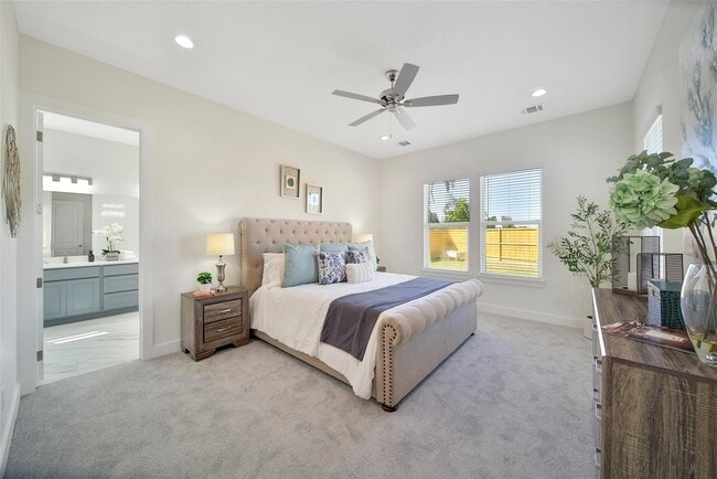 Building Photo - 7611 Athlone Dr