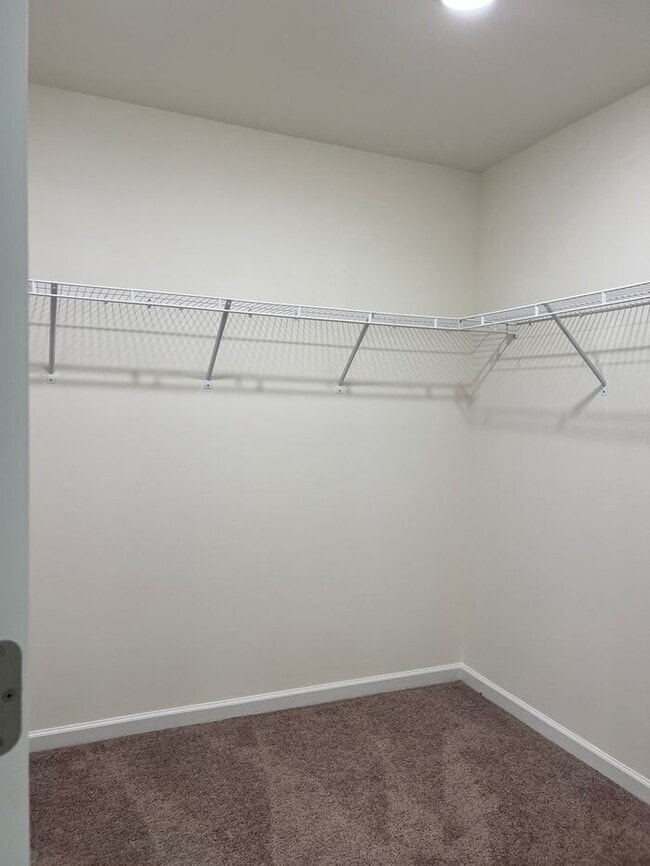 Building Photo - Available NOW – 3 Bedroom, 2.5 Bath Home in Roebuck, SC- $1,000 off First Full Months' Rent!
