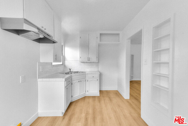 Building Photo - 2820 Liberty Blvd