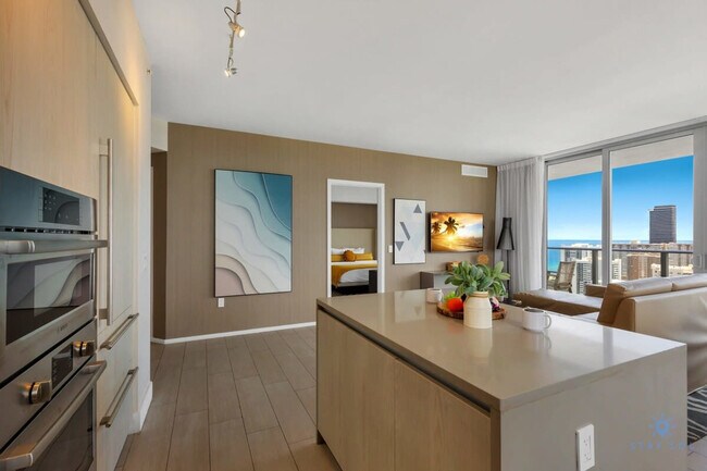 Building Photo - 4112 Jimmy Buffett Mem Hwy