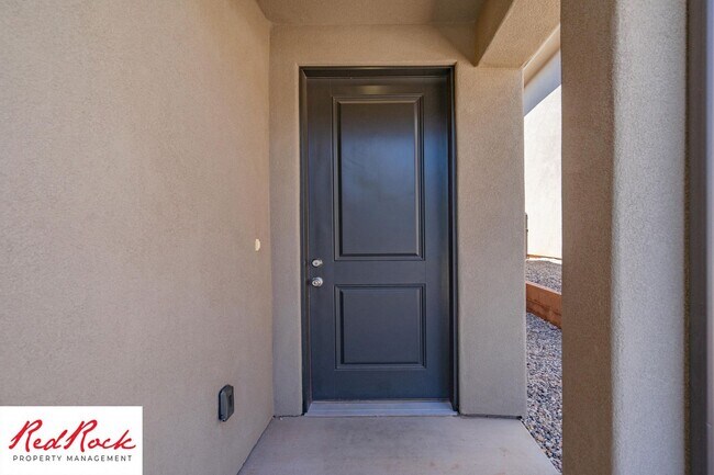 Building Photo - Newer Build! 3 Bedroom, 2.5 Bathroom with a 2 car garage!