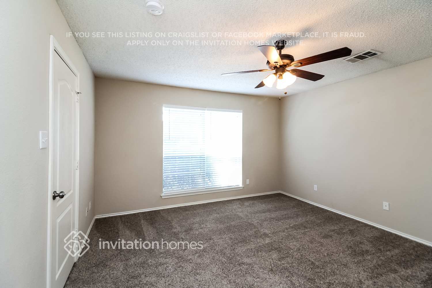 Building Photo - 703 Meadowgate Dr