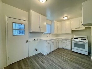 Building Photo - Cozy 1bd 1 ba In Los Angeles