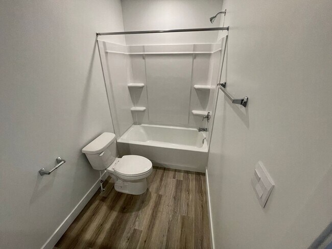 Building Photo - LaGrand at Old Sorrel!!