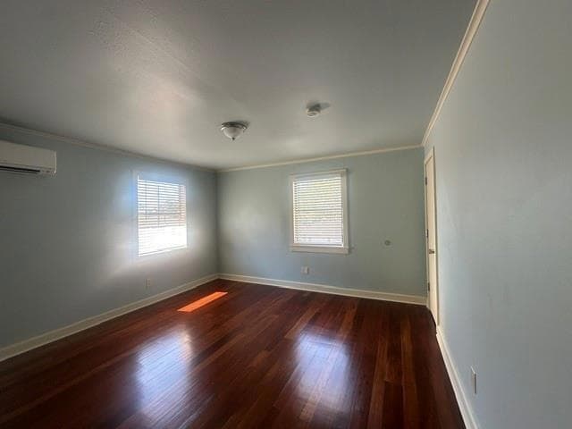 Building Photo - 1629 Feronia St