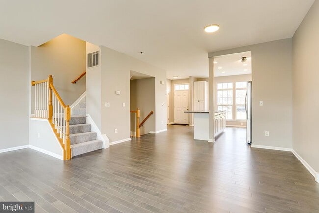 Building Photo - 20366 Hartwell St