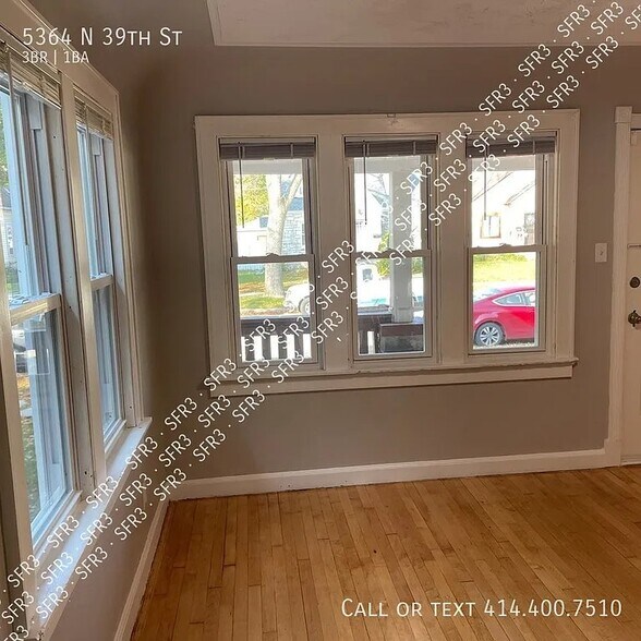 Building Photo - 5364 N 39th St