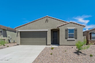 Building Photo - 4426 Greenleaf Dr